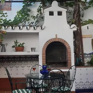 Casa Luciíta: Agradable Con Chimenea, Patio Y Bbq. Сasa de vacaciones